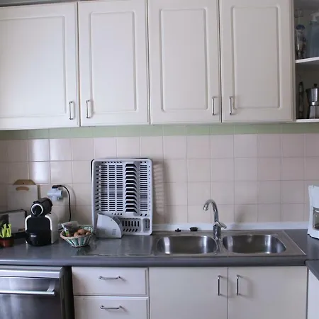 Laurel House * لورينها